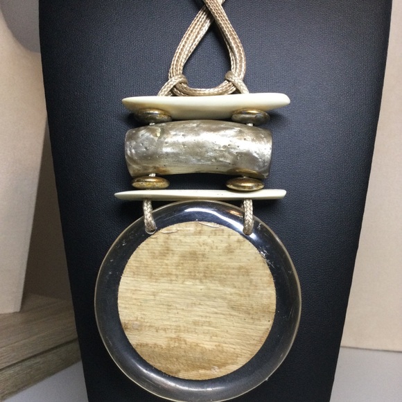 Lucite Statement Necklace - Picture 3 of 3